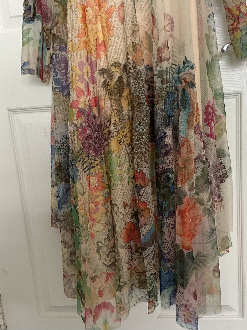 Johnny Was STUNNING Floral Multicolor Long Sleeve MIDI Dress - Cream Base - Picture 3 of 11
